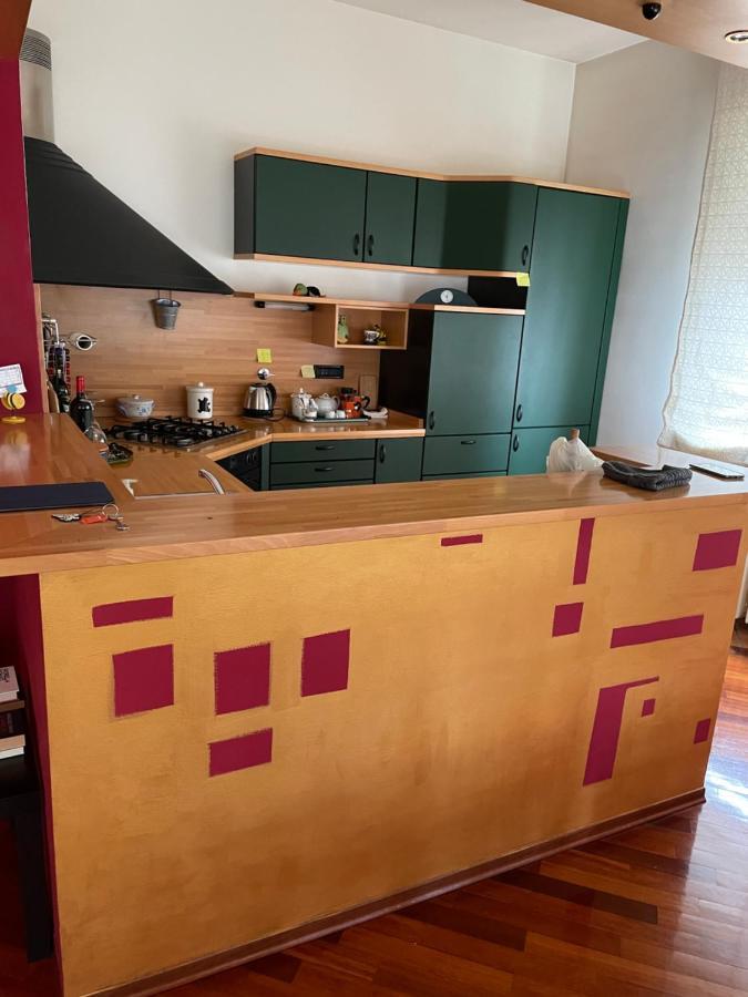 Zen Apartment Located In Turin Pre Hill Exterior photo